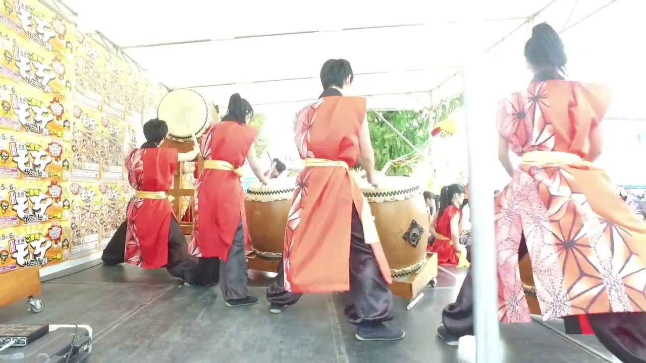 一関第二高校太鼓道場部（もちサミットステージイベント2016.11.6）