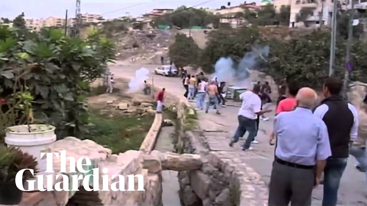 Film backdrop image for East Jerusalem: Witnessing the truth (2011)