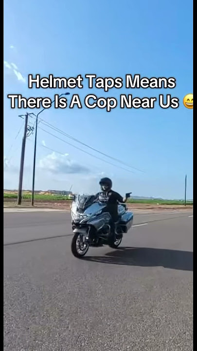 EVEN COPS LET YOU KNOW WHEN OTHER COPS ARE AROUND!!! #cops #police #motorcycle #cool #niceguy #funny