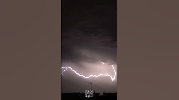 هو ٱلَّذي يُرِيكُمُ ٱلۡبَرۡقَ خَوۡفٗا وطَمَعٗا | القارئ محمد خالد نادي #القرآن_الكريم #islam #quran