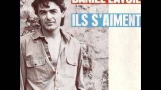Miniatura de vídeo de "Daniel Lavoie - Ils S'aiment"
