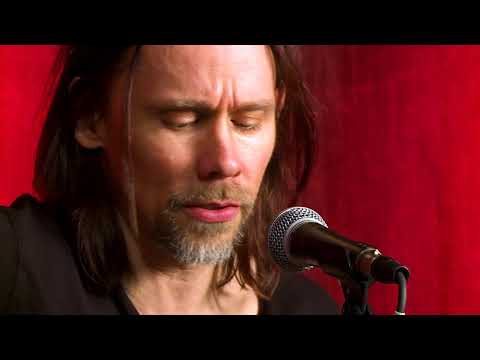 Myles Kennedy - Year of The Tiger (Live Acoustic) - HardDrive Online