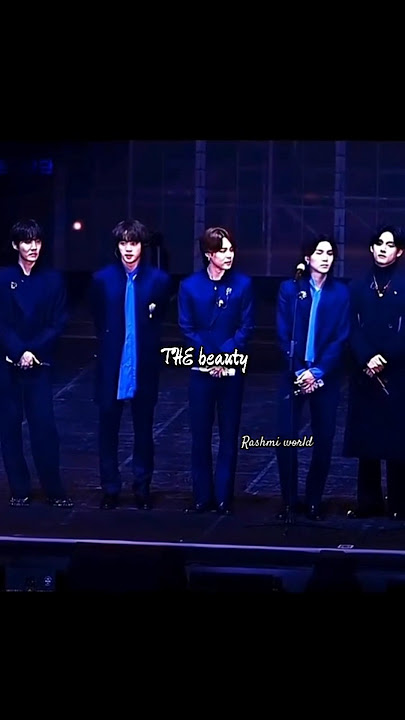 The Beauty And Their Admirers (Bts Army) 🤩🤗 // Bts Whatsapp Status Video 📸 #shorts #bts #btsarmy