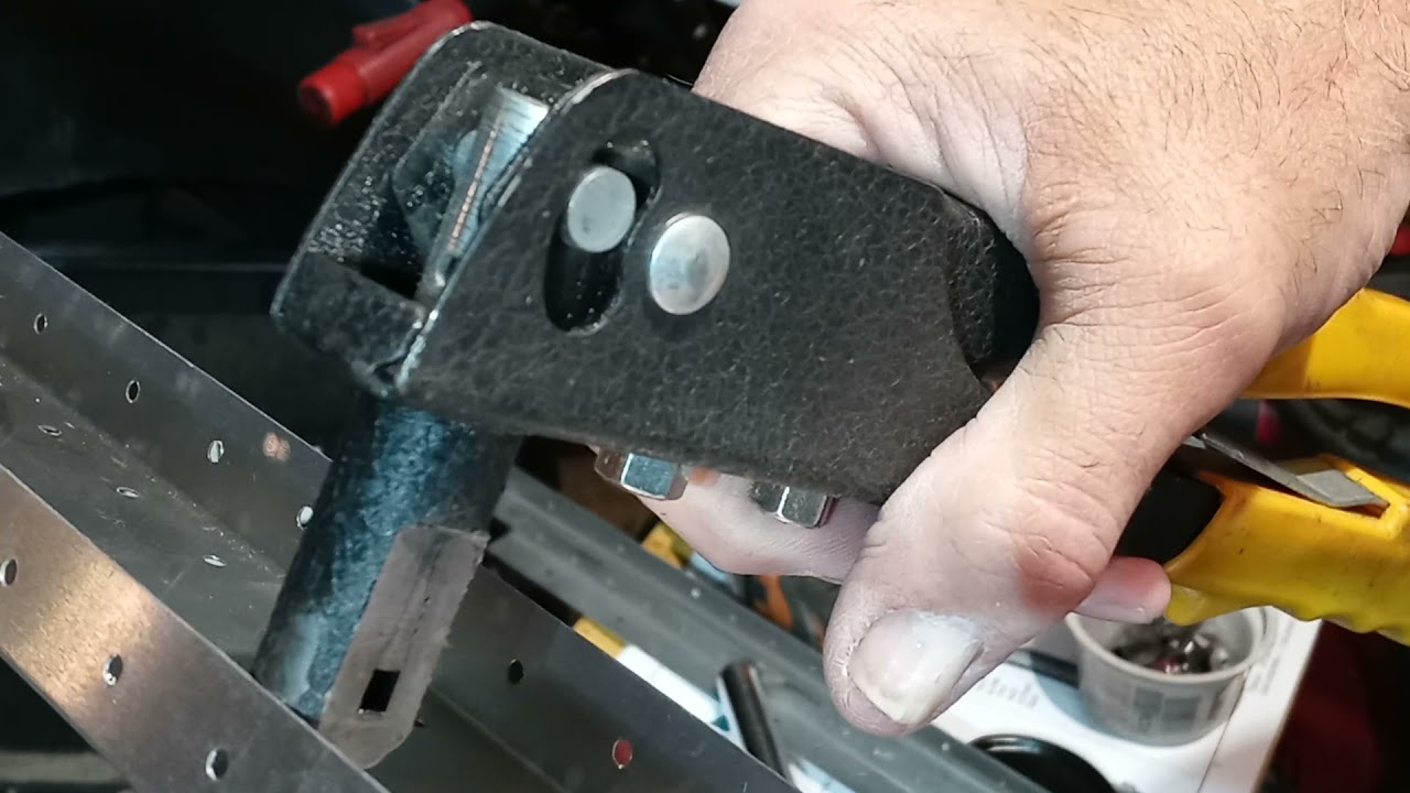 Dimpling and countersinking the vertical spar - YouTube