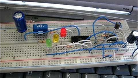 semaforo led traffic light bread board