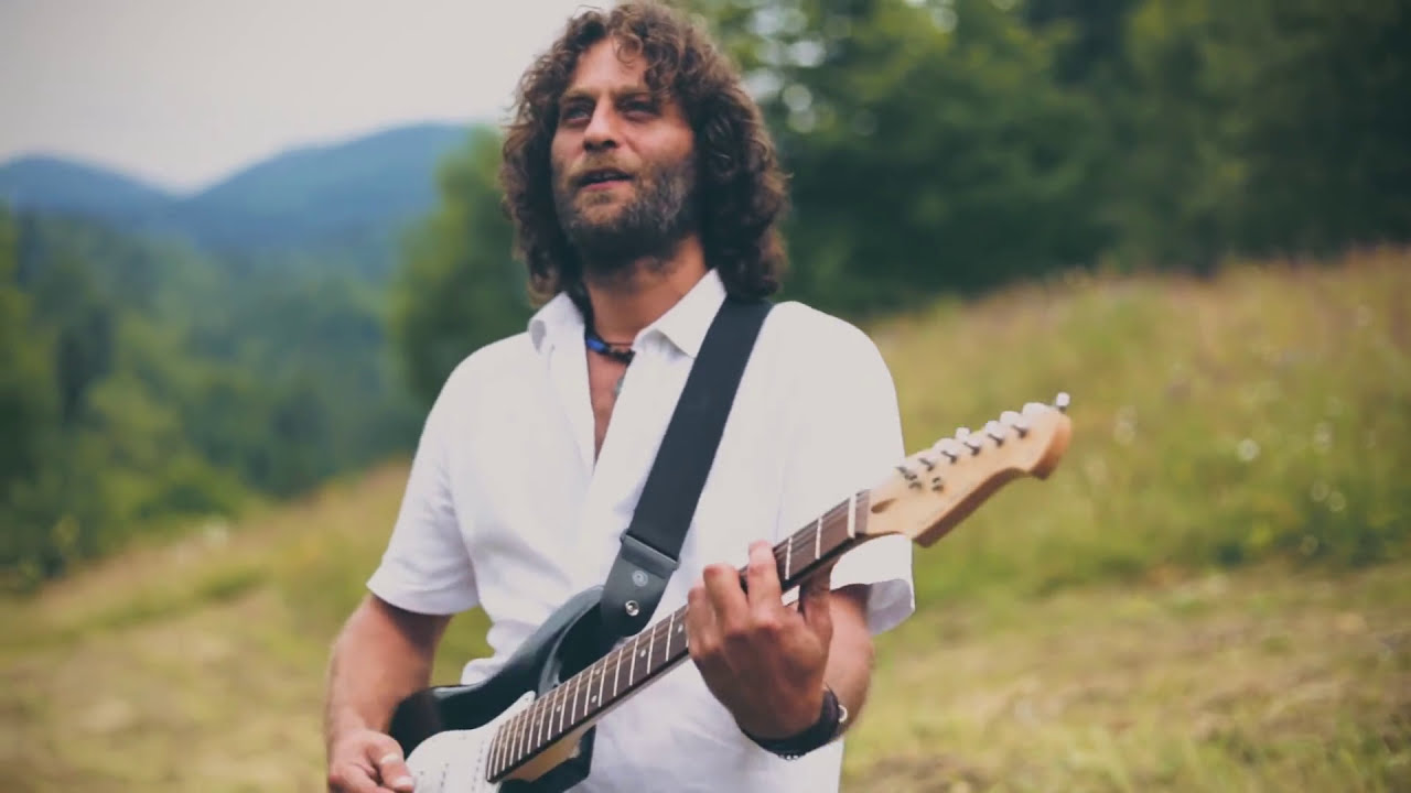 Watch George Sarluceanu - Cateodata - Official video on YouTube Watch George Sarluceanu - Cateodata - Official video on YouTube