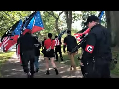 Will the US Let Neo-Nazi Thugs Take Over its Streets?