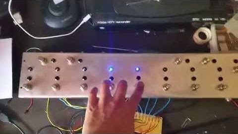 Arduino guitar effect loop switch - programmable looper