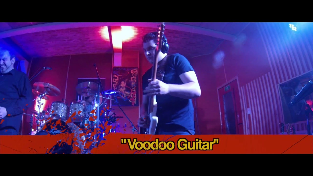 YouTubeでThe BluesBones - Voodoo Guitarを視聴 YouTubeでThe BluesBones - Voodoo Guitarを視聴