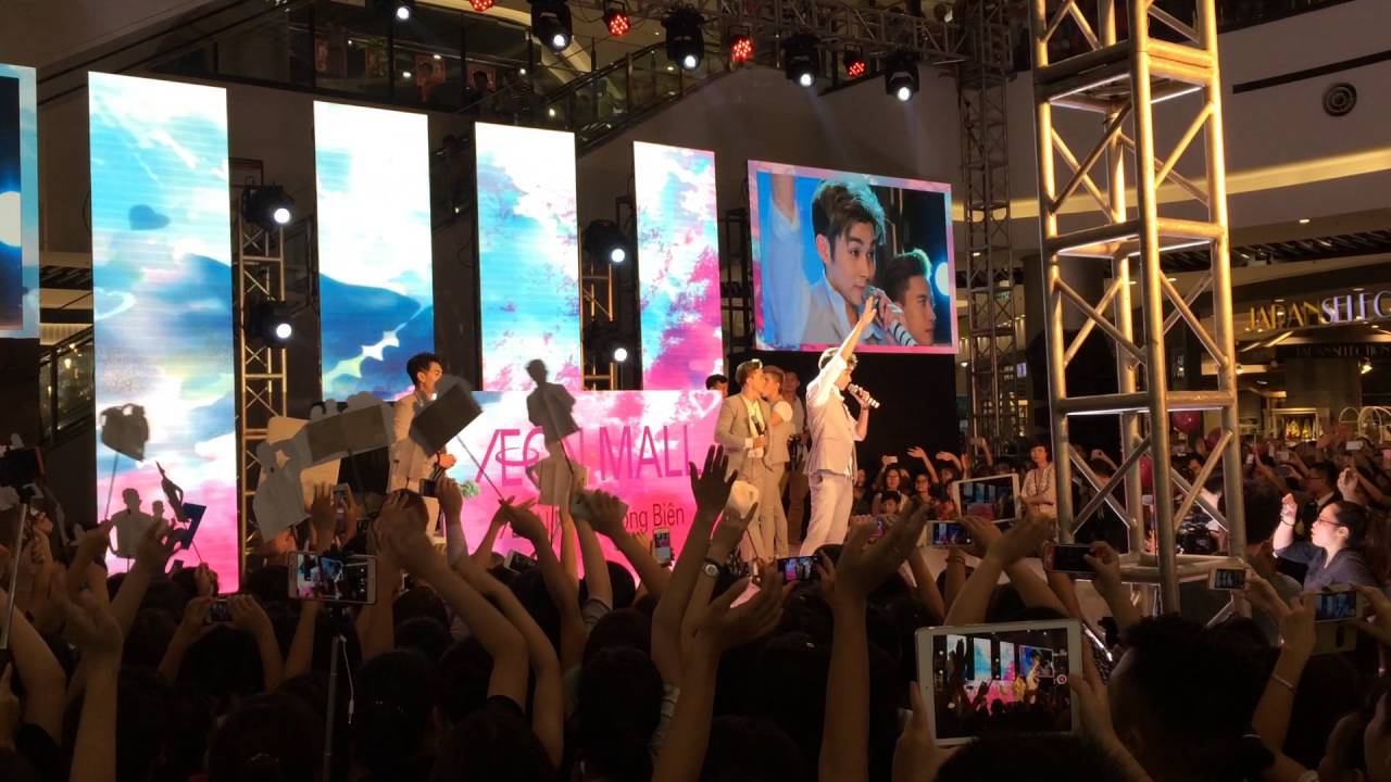 Không Thể Thay Thế - 365 Band ( 9/7/2016 - Aeon Mall Long Biên )