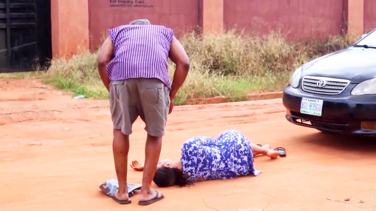 Comment un milliardaire a épousé la pauvre servante qu'il a failli renverser sur la route - Films