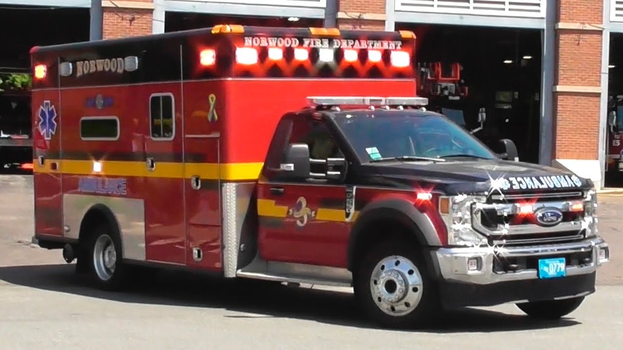 Norwood, MA Fire Department Ambulance 3 Responding YouTube