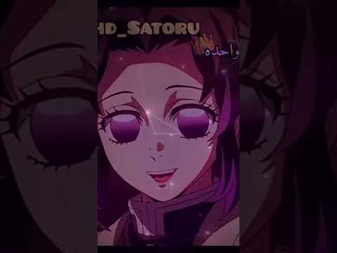 دخلة وحده شكلها غرهم باين جدا انها مش منهم أجمل واحده من غير مجهود لابسه عادي وشعرها مربوط مربوط باس