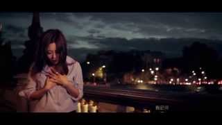 Video thumbnail of "胡琳 Bianca Wu 月半彎 (Official Music Video)"