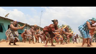 Chorale Exode 2-Yopougon Sicogi _ AYA EWE _ Folklore Adjoukrou (Clip Officiel)