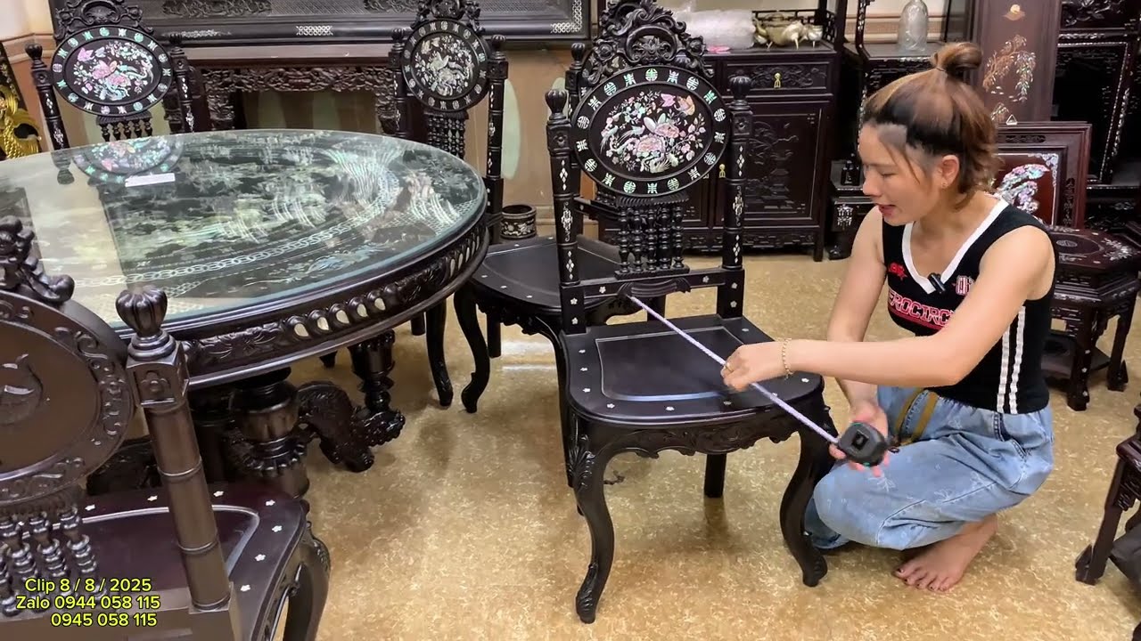 bộ bàn ăn louis cẩn ốc,bộ bàn cẩm lai,tủ sách,tranh thuận buồm xuôi gió,tượng,tủ cá,tranh chữ,kệ...