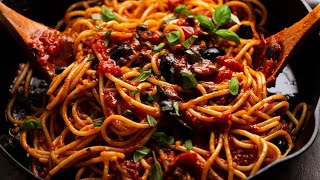 Spaghetti alla Puttanesca - pasta with tomato olive sauce