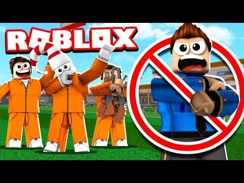 Zero Cops In My Roblox Jailbreak Lobby Youtube