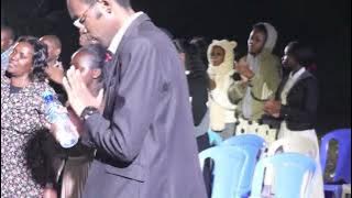 Fireplace Praise & Worship