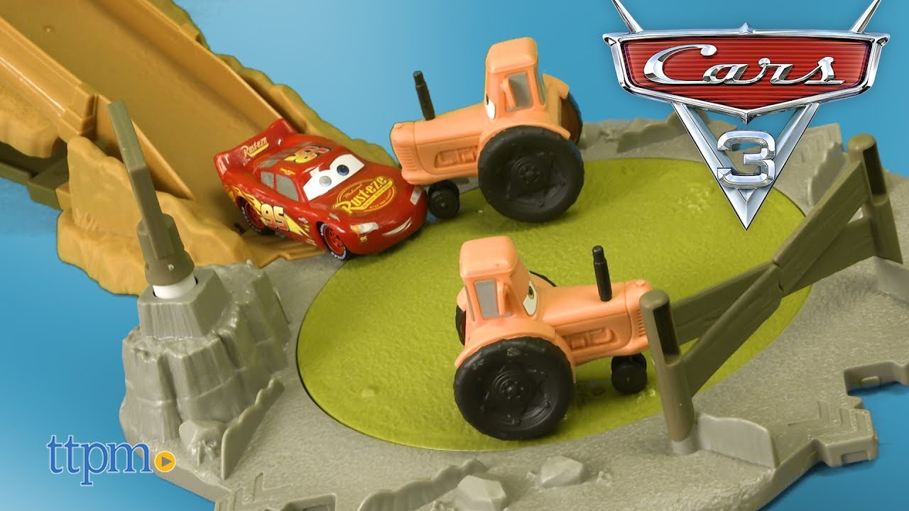 disney cars smokey's tractor challenge playset