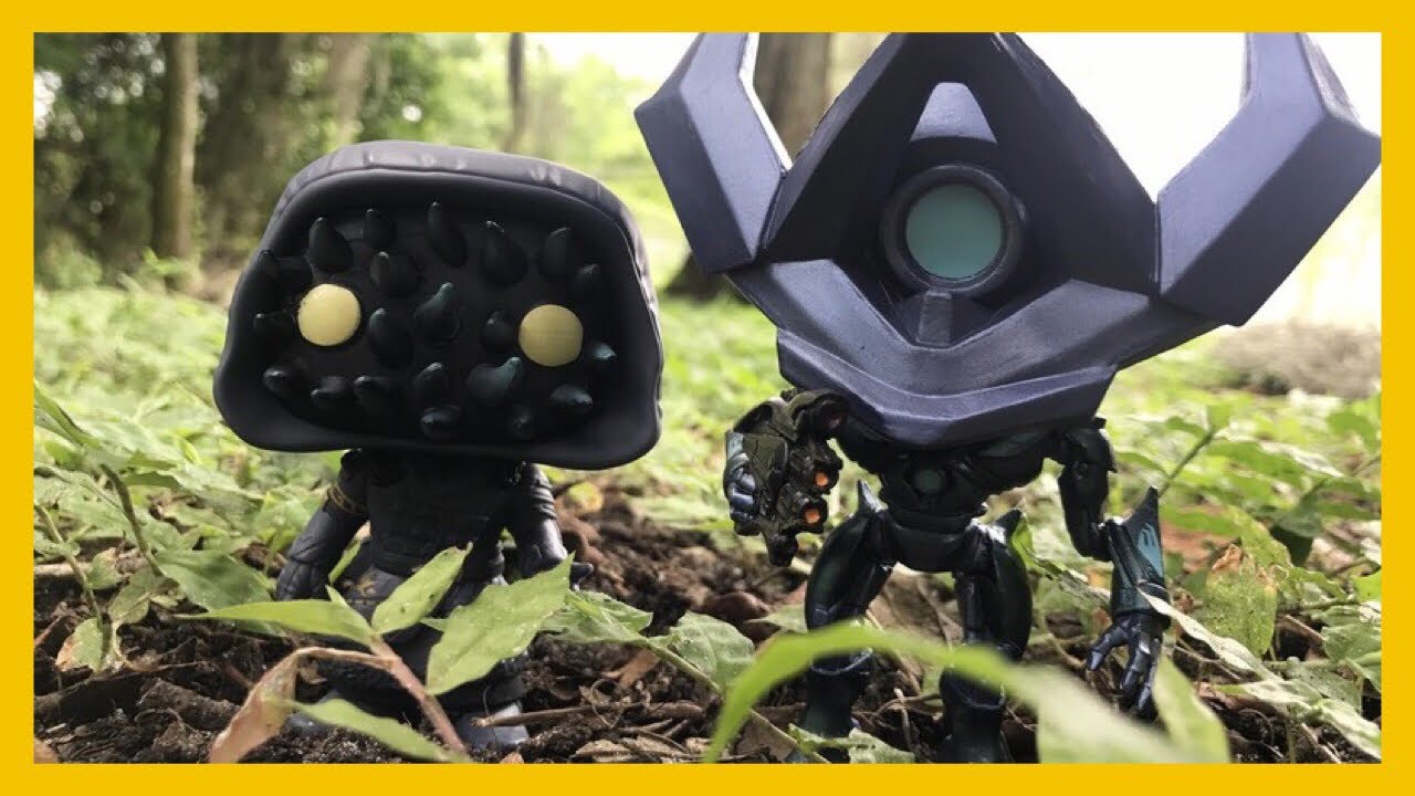 XUR & ATHEON POP! FUNKO UNBOXING/REVIEW | DESTINY STRESS BALL ENGRAM | -  YouTube