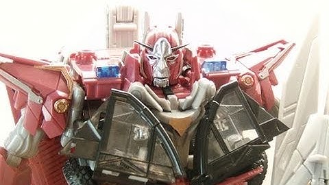 Transformers Dark Of The Moon (DOTM) Leader Sentinel Prime Review!