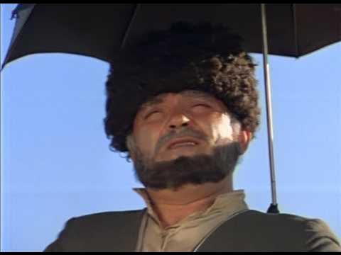 Джафар трехглазый. Джафар трехглазый. Джастин бибер фото. Смешные шутки про караоке. Шутки про пение.