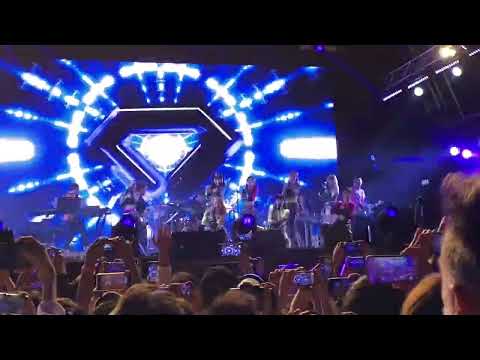 COLLAR- Call My Name! (Fancam) @Clockenflap Day 2 20230304