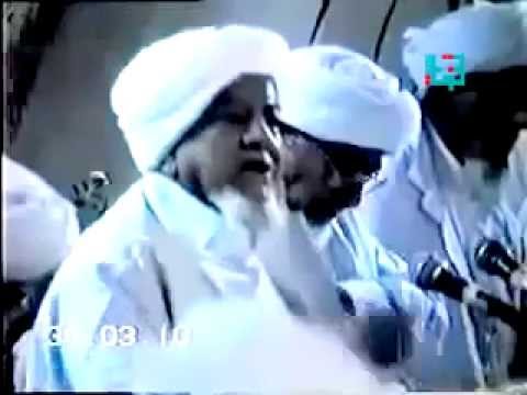 مقطع نادر للشيخ عبد القادر السقاف حول حال المؤمن في صلته مع الله تعالى