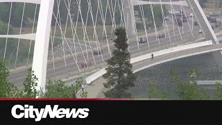Plans to make Walterdale Bridge to a two-traffic road