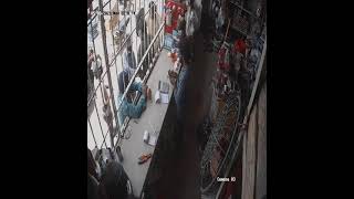 Karachi Korangi 6 Raza Elactronic Snatching CCTV