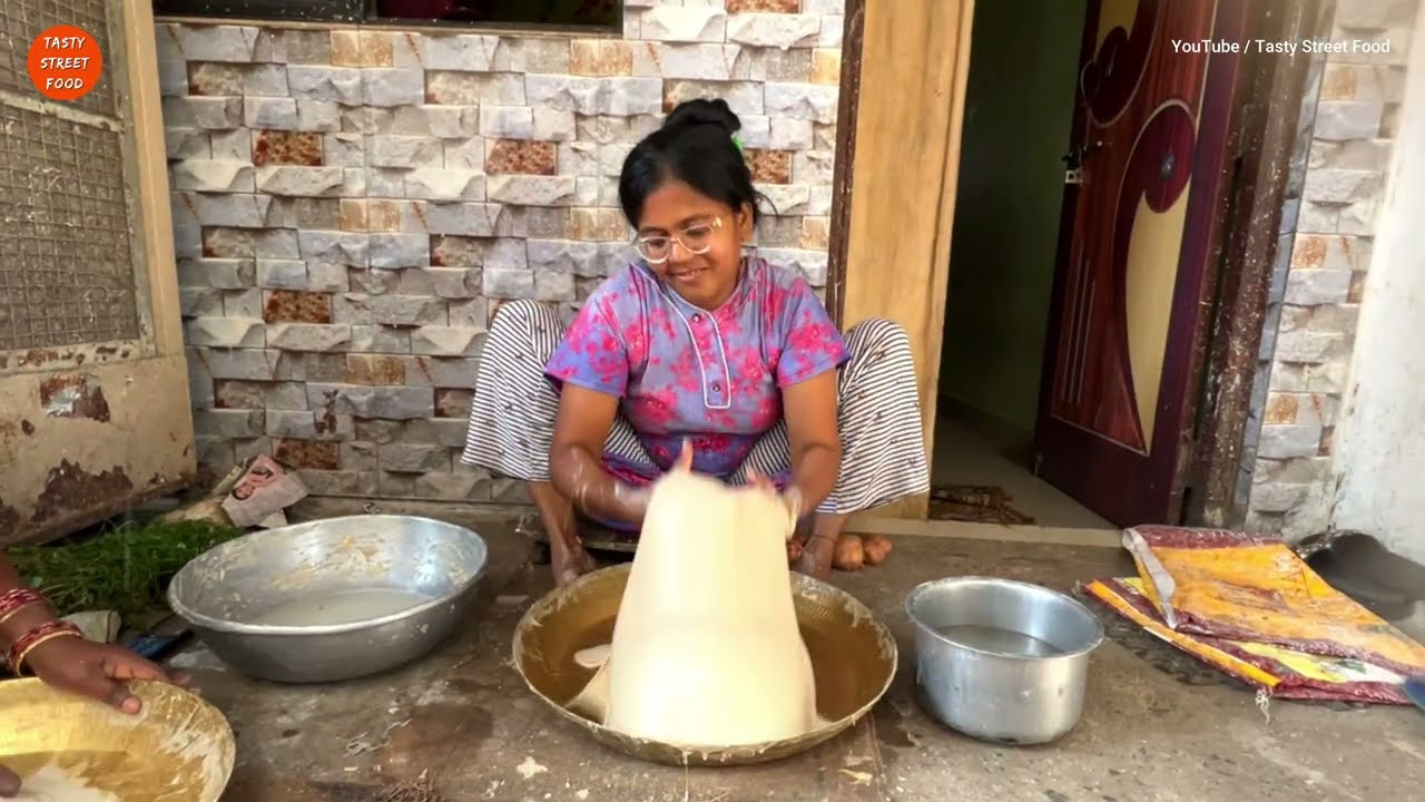 Matka Roti made by Nagpur laddies   Indian Street Food