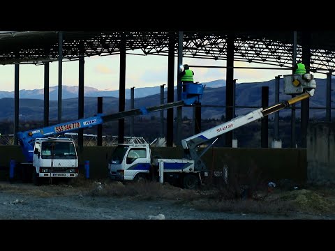 საგანელიძემ საპარტნიორო ფონდის მხარდაჭერით მიმდინარე აგურის ქარხნის მშენებლობის პროცესი დაათვალიერა