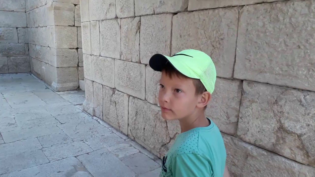 Кибира - древний город и озеро Сальда