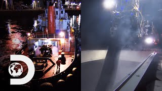 Heavy Iron Cargo Risks Damaging & Sinking 740 Ft Long Ship! | Mighty Ships