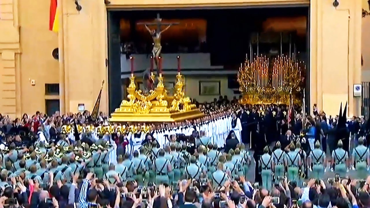 Semana Santa na Espanha - Início da procissão