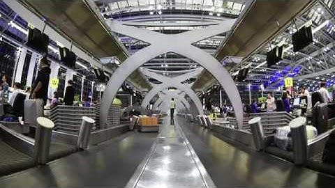 Horizontal Conveying with Lenze Smart Motor