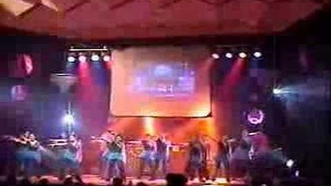 PHI LAMBDA DELTA TRP 2004 dance