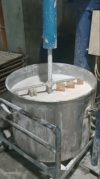 bahan untuk membuat kerupuk di pabrik SEHATI #reels #shorts #kerupuk #kerupukgurih #kerupuksehati