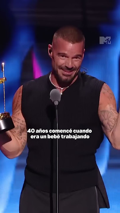 RICKYY 😍😍 @ricky_martin ☁️
