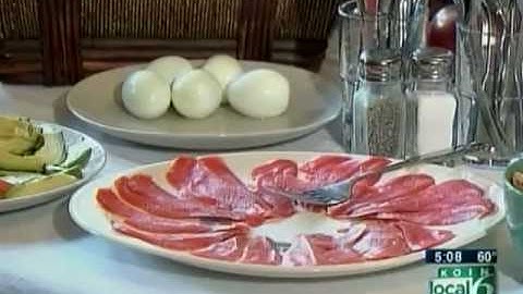 Heather Hawkins talks curbside food composting with Portland Mayor Sam Adams