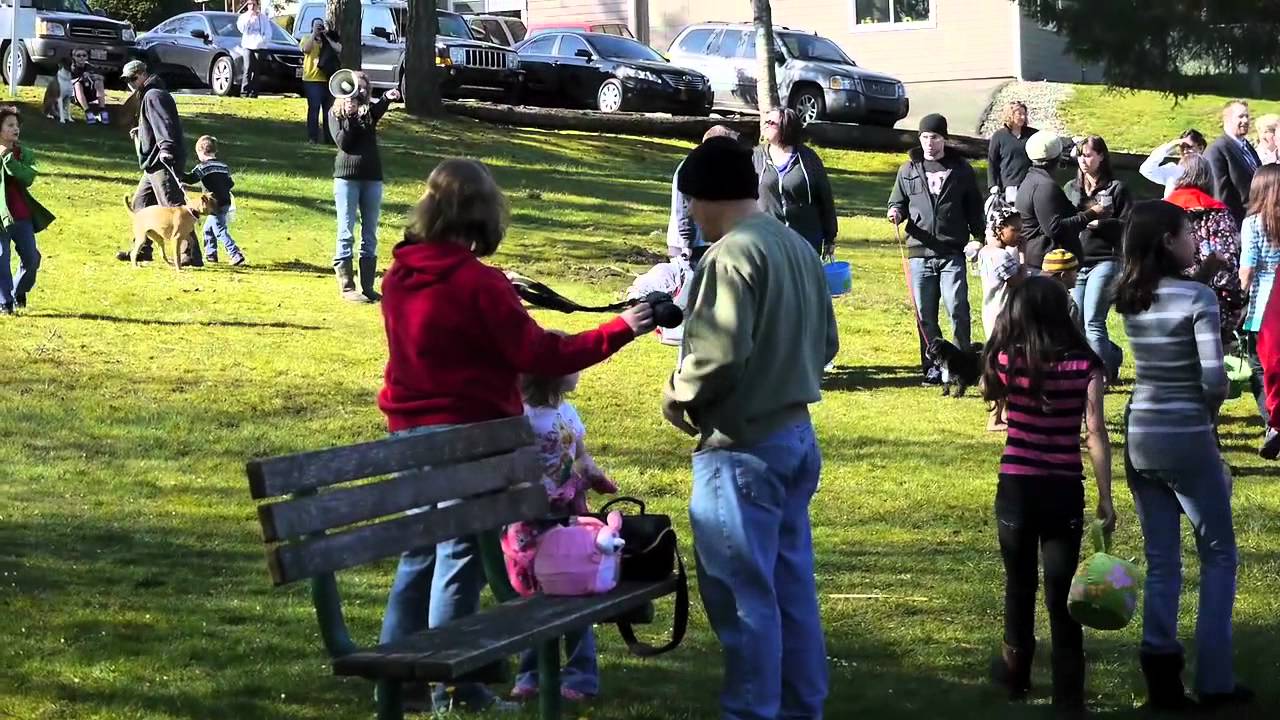 2011 Cherokee Bay Easter Egg Hunt in Maple Valley YouTube