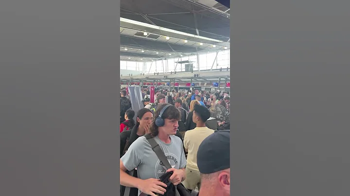 Jetstar has cancelled or delayed 90 Australian flights as A320 Airbus planes are recalled worldwide.