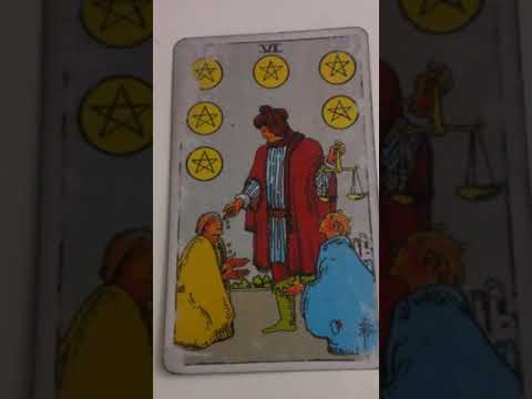 Vidéo: Que signifie le 6 de Pentacles en amour ?