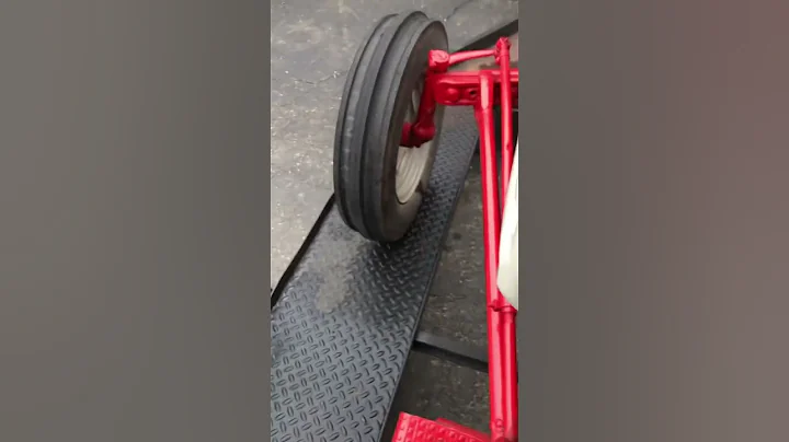 1951 Ford 8N- COLD START