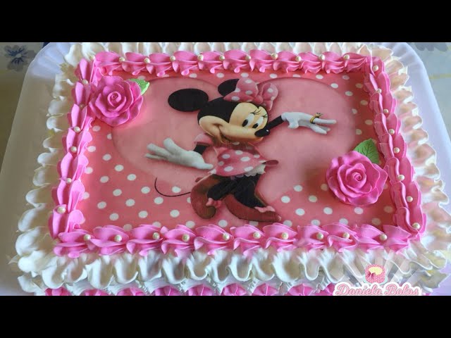 Bolo minnie rosa c/ papel arroz especial 