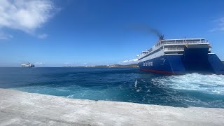 Blue star 1 και blue star Naxos ταυτόχρονη αναχώρηση από το λιμάνι της παρου (14/3/24)