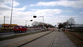 Spoorwegovergang Level   Railroad Crossing Alphen Ad Rijn