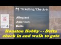 Houston Hobby Airport (HOU) – Checking in and walking to gate for Delta flight