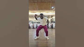 Cle Boa - Koffi Olomide Dance Challenge